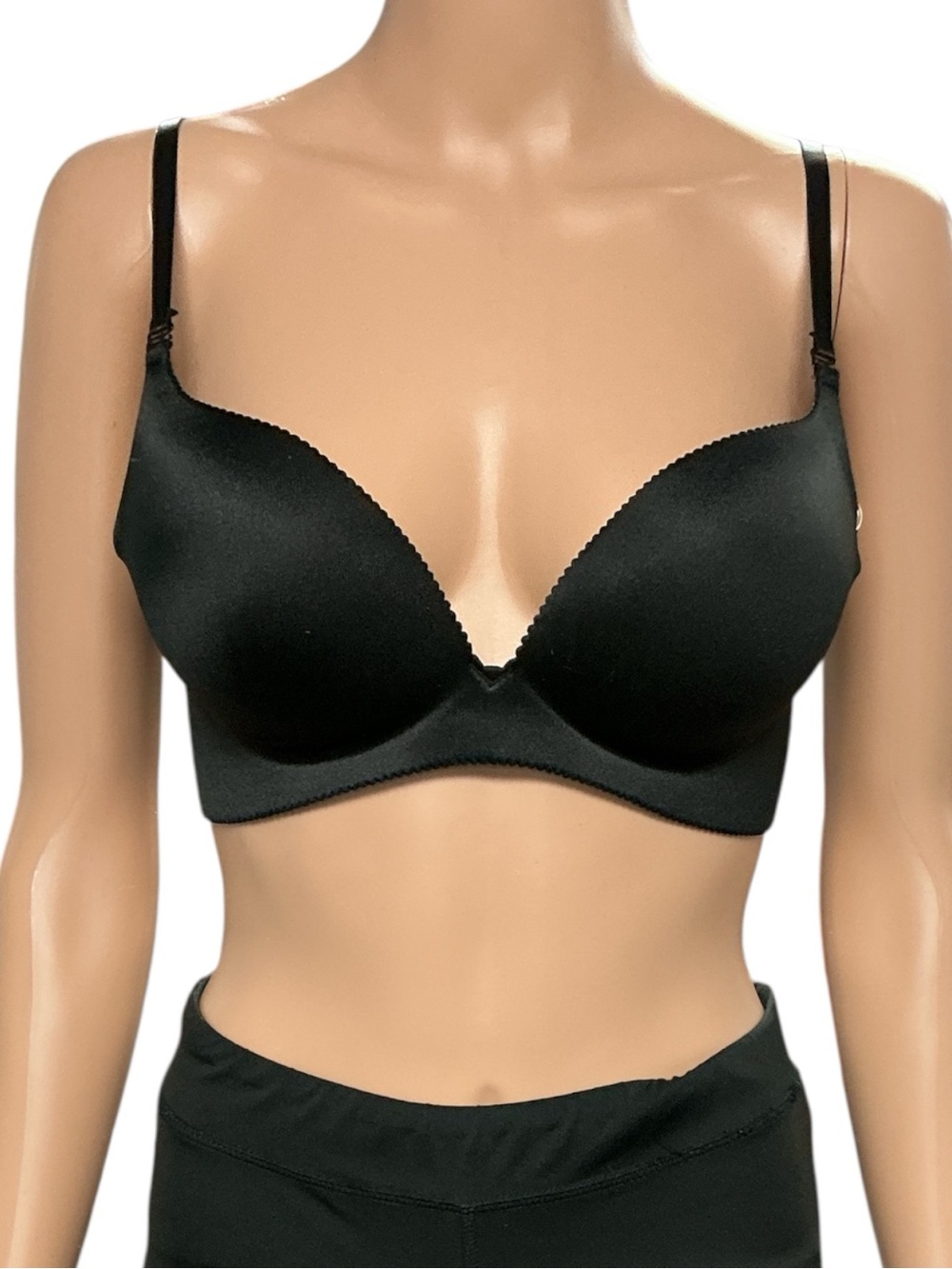 sophie b. - NWT - Black Smooth Deep Plunge Push-Up T-Shirt Bra